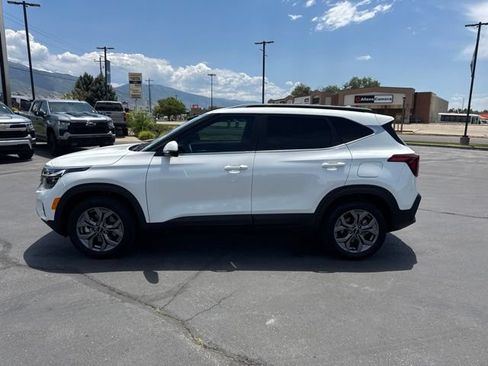 Used 2024 Kia Seltos S AWD/4WD image 4