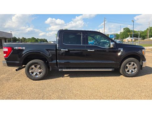 Used 2021 Ford F150 Lariat AWD/4WD image 6