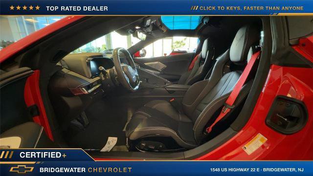 Used 2024 Chevrolet Corvette Z06 RWD image 16