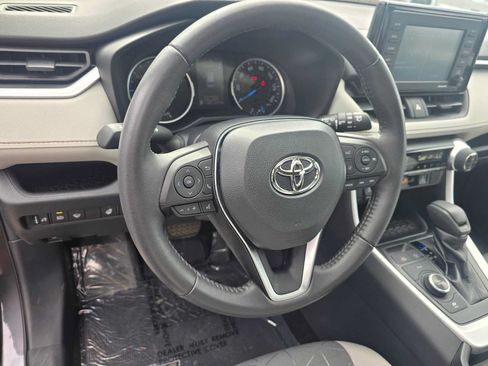 Used 2020 Toyota RAV4 XLE w/ Convenience Package AWD/4WD image 26