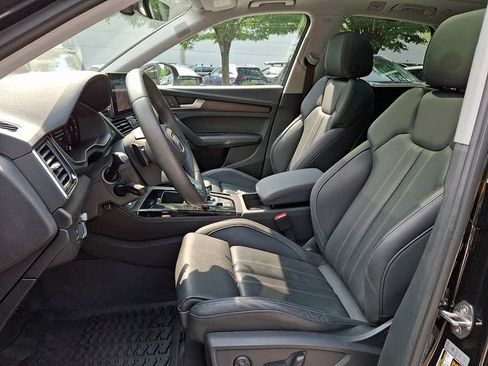 Certified 2024 Audi Q5 e Prestige AWD/4WD image 13