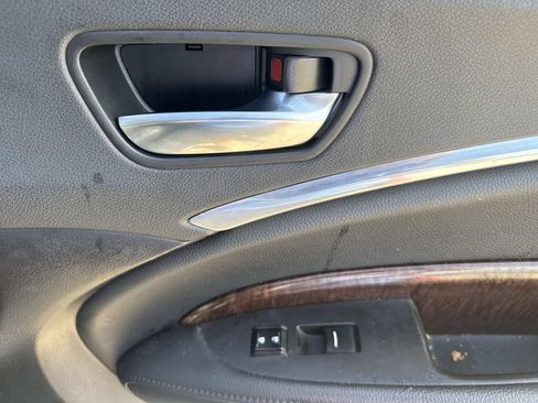Used 2020 Acura MDX FWD image 16