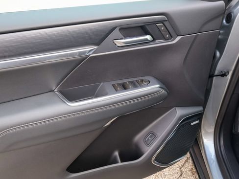 New 2027 GMC Acadia Elevation w/ Black Edition FWD image 9