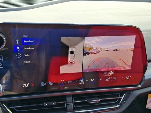 Used 2025 Chevrolet Equinox EV RS image 19