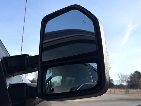 Used 2022 Ford F350 Platinum image 77