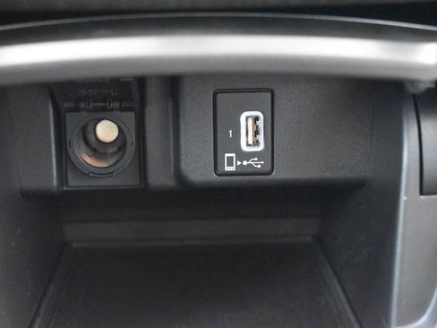 Used 2019 Honda Accord EX-L image 10