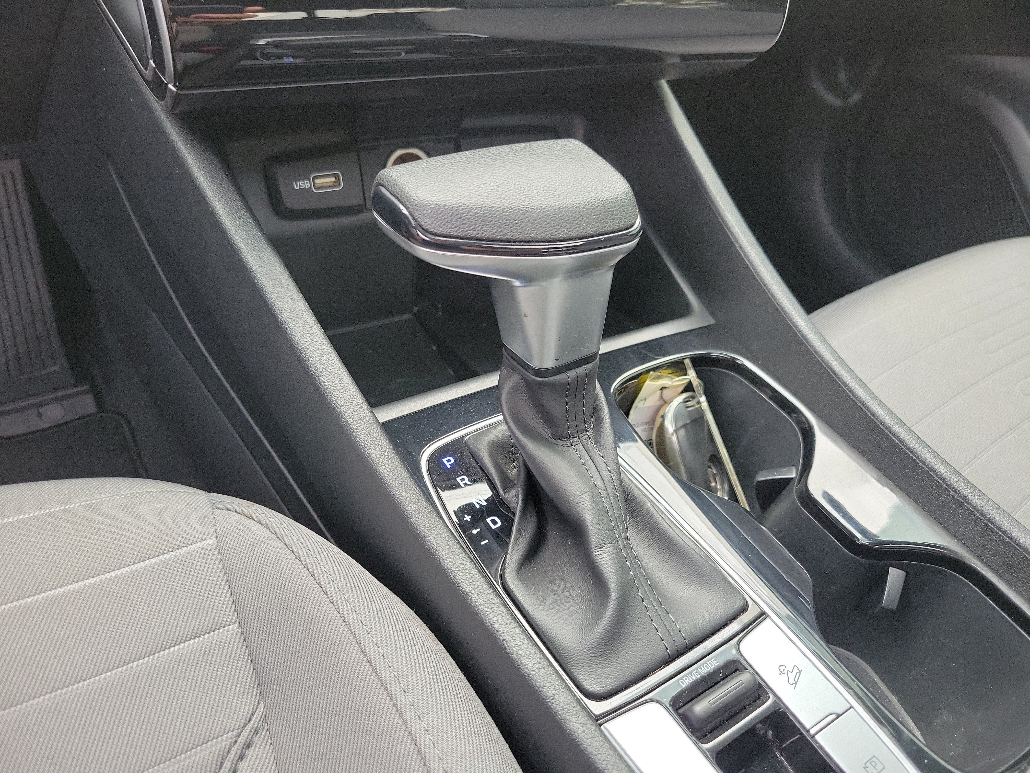 Used 2022 Hyundai Santa Cruz SEL w/ Activity Package FWD image 26