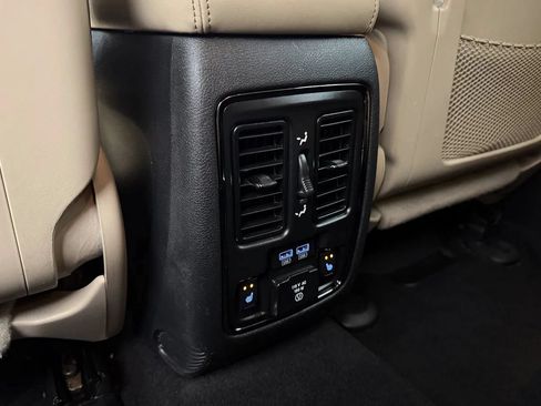 Used 2020 Dodge Durango GT AWD/4WD image 24