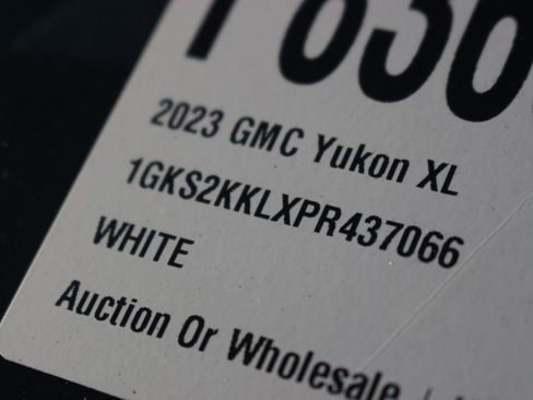 Used 2023 GMC Yukon XL Denali Ultimate image 48