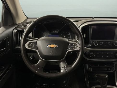 Used 2018 Chevrolet Colorado LT w/ LT Convenience Package AWD/4WD image 10
