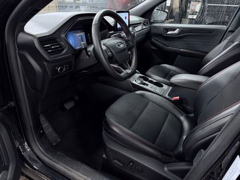 Used 2025 Ford Escape ST-Line AWD/4WD image 17