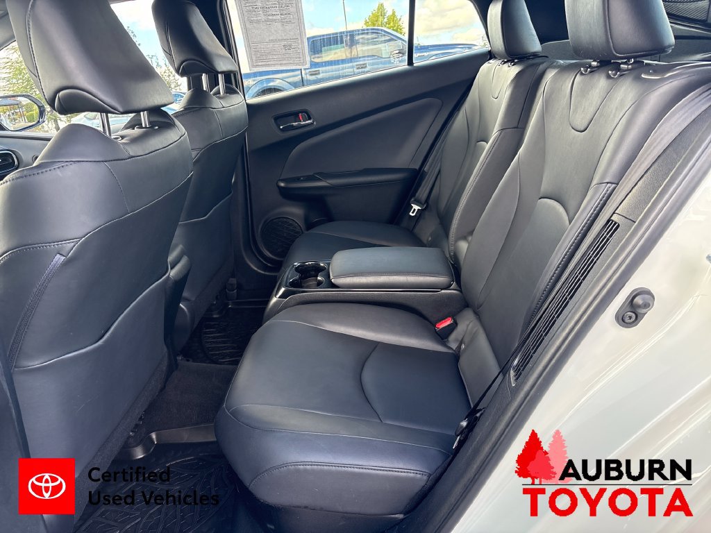Certified 2017 Toyota Prius Prime Advanced w/ Carpet Mat Package FWD image 19