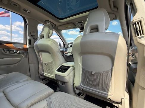 Used 2016 Volvo XC90 T6 Inscription image 5