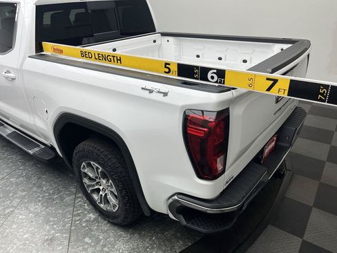 Used 2020 GMC Sierra 1500 SLE w/ SLE Value Package AWD/4WD image 29