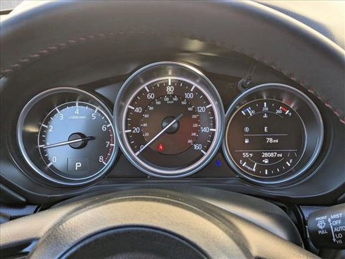 Used 2023 MAZDA CX-5 Carbon Edition image 13