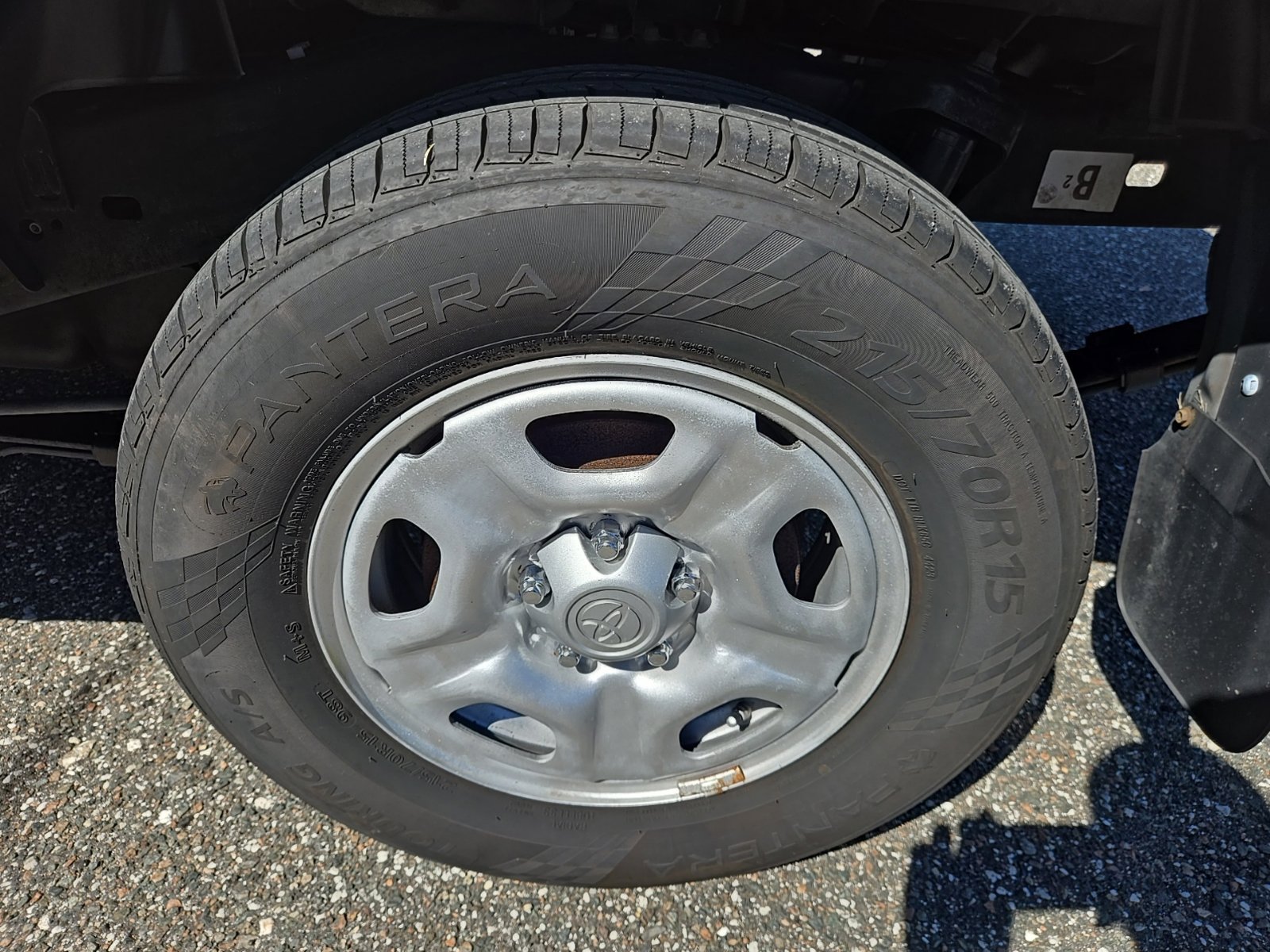 Used 2015 Toyota Tacoma 2WD Access Cab w/ SR5 Package image 23