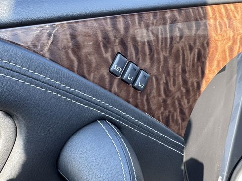 Used 2019 Nissan Armada SL w/ Premium Package image 25