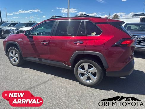 Used 2021 Toyota RAV4 Limited AWD/4WD image 8