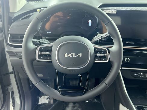 New 2026 Kia Carnival SX Prestige FWD image 16