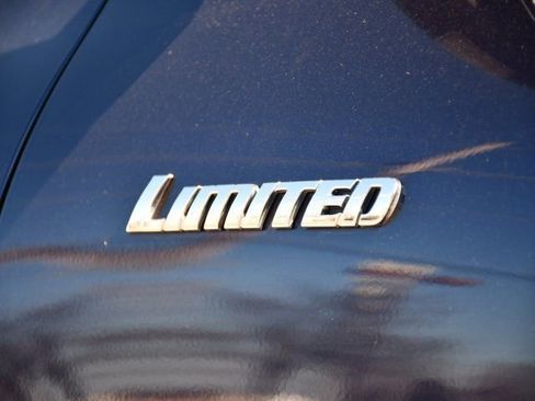 Used 2013 Toyota Highlander Limited image 10