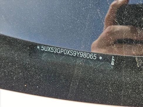 Certified 2025 BMW X3 xDrive30i w/ Premium Package image 15