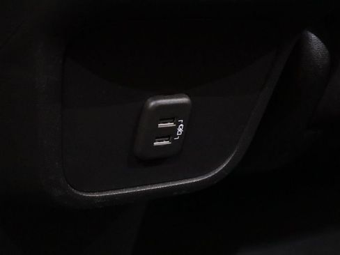 Used 2024 Chevrolet Equinox LT AWD/4WD image 10