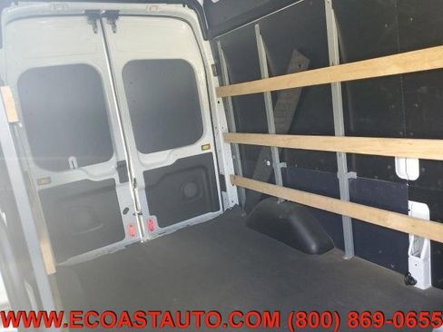 Used 2018 Ford Transit 250 148 High Roof image 8