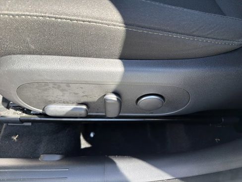 Used 2025 Hyundai Kona SEL image 16