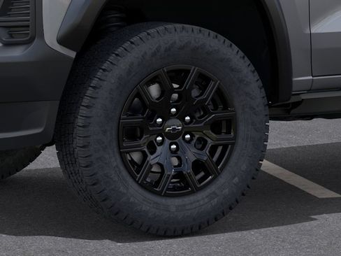 New 2026 Chevrolet Colorado Trail Boss AWD/4WD image 9