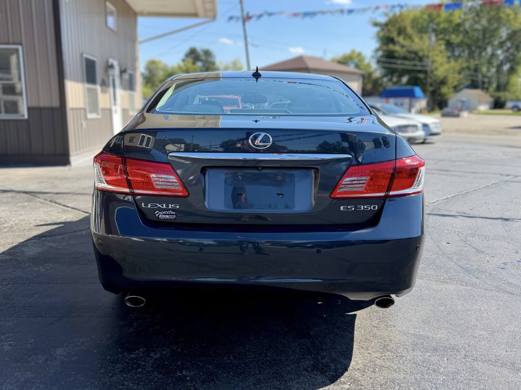 Used 2010 Lexus ES 350 w/ Preferred Accessory Package FWD image 7