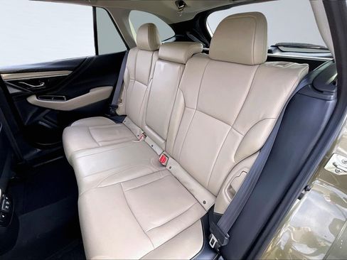 Used 2020 Subaru Outback Limited w/ Popular Package #2 image 27