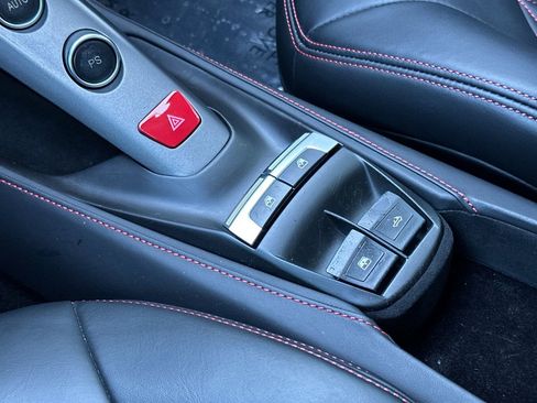 Used 2018 Ferrari 488 Spider image 24