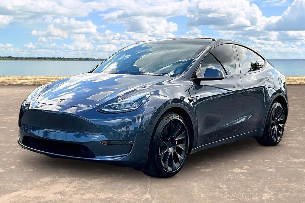 Used 2020 Tesla Model Y Long Range AWD/4WD image 1