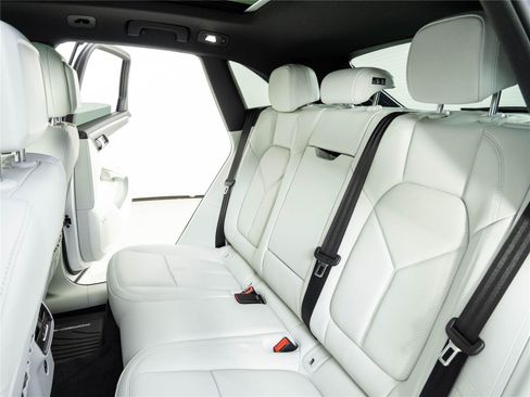 New 2026 Porsche Macan S AWD/4WD image 22