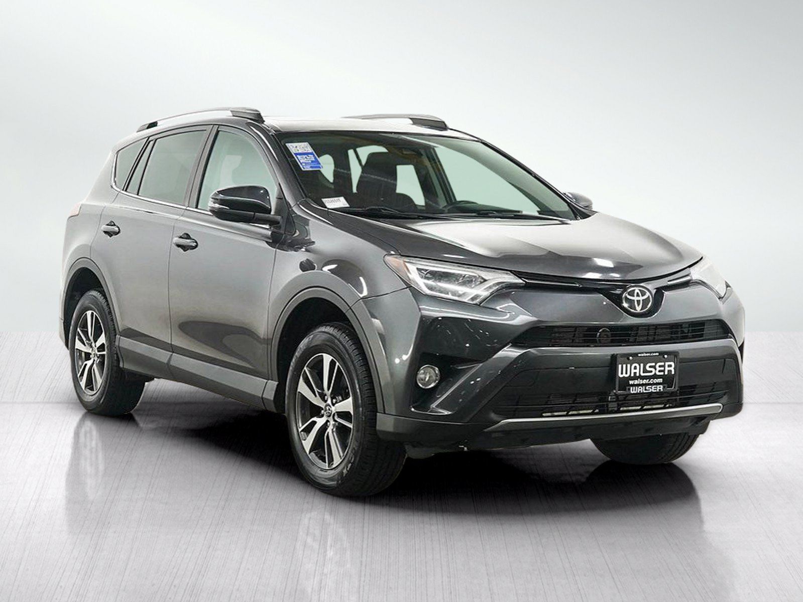 Used 2017 Toyota RAV4 XLE w/ Carpet Mat Package FWD image 7
