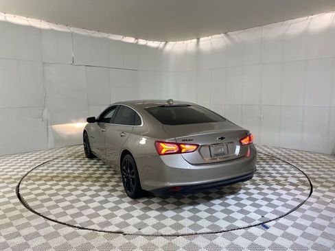 Used 2022 Chevrolet Malibu LT w/ Sport Edition FWD image 19