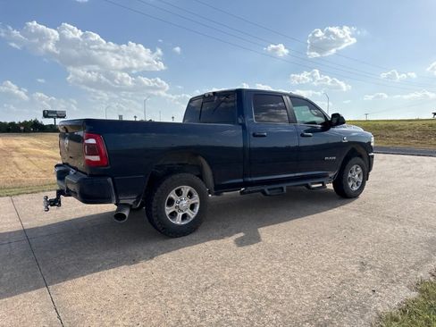 Used 2021 RAM 2500 Big Horn w/ Level B Equipment Group AWD/4WD image 12