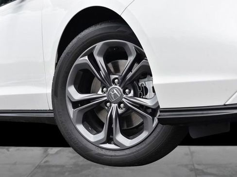 New 2026 Honda Accord EX-L image 3