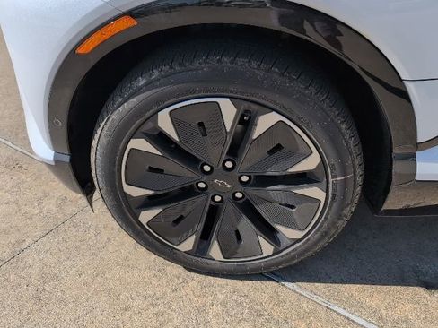 New 2026 Chevrolet Blazer EV RS image 3