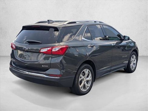 Used 2018 Chevrolet Equinox Premier FWD image 5