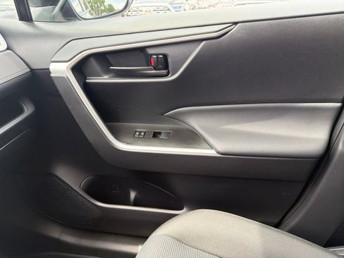 Used 2025 Toyota RAV4 LE FWD image 23