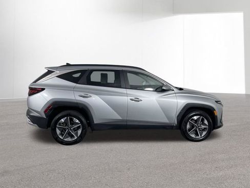 Used 2025 Hyundai Tucson SEL AWD/4WD image 40