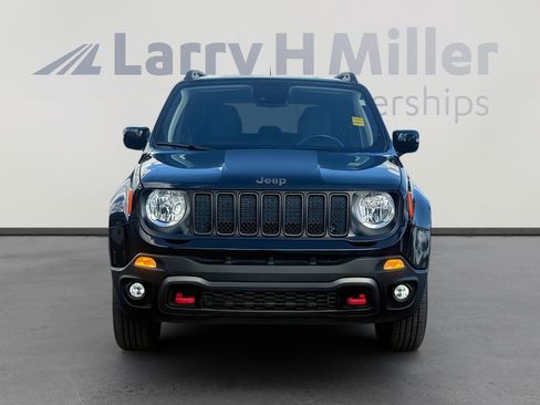 Used 2022 Jeep Renegade Trailhawk w/ Trailer Tow Group image 4