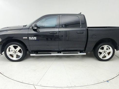 Used 2016 RAM 1500 Sport RWD image 4