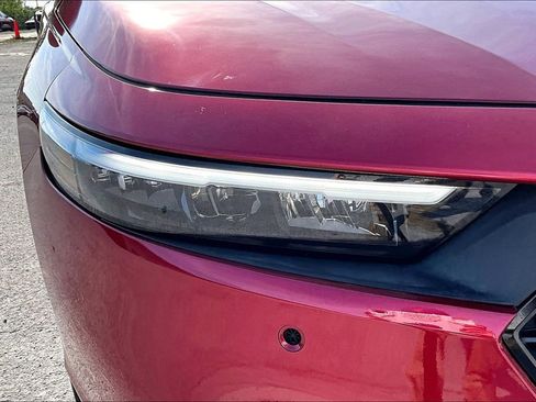 Used 2023 Honda Accord EX image 31