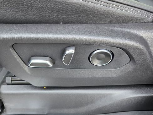 New 2026 GMC Sierra 1500 Denali w/ Denali Reserve Package image 15