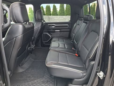 Used 2023 RAM 1500 Laramie AWD/4WD image 10