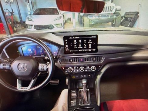 Used 2024 Acura Integra A-Spec FWD image 9