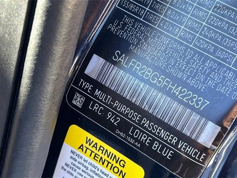 Used 2015 Land Rover LR2 HSE image 37