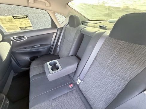 Used 2014 Nissan Sentra SV image 24
